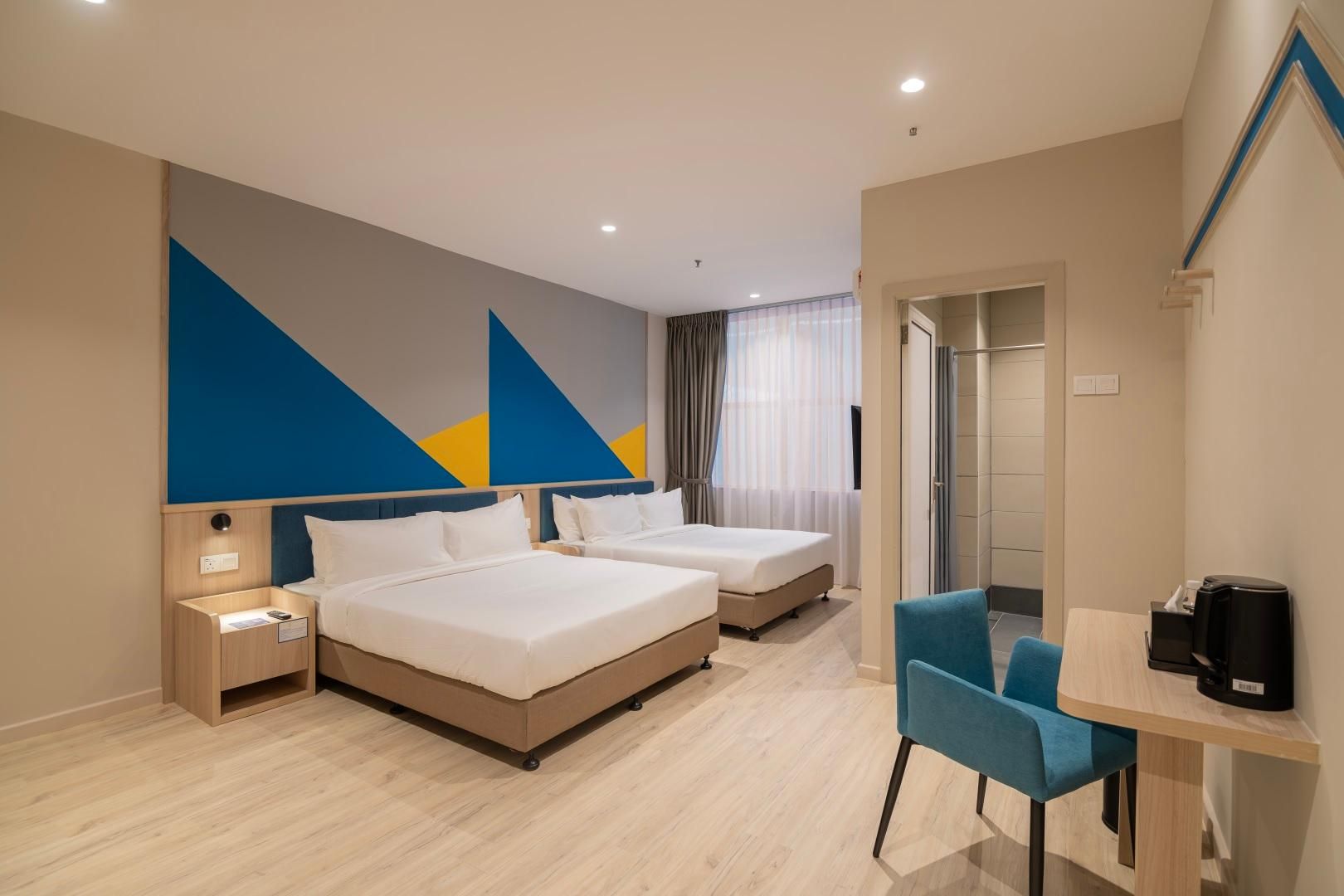 Deluxe Twin Room