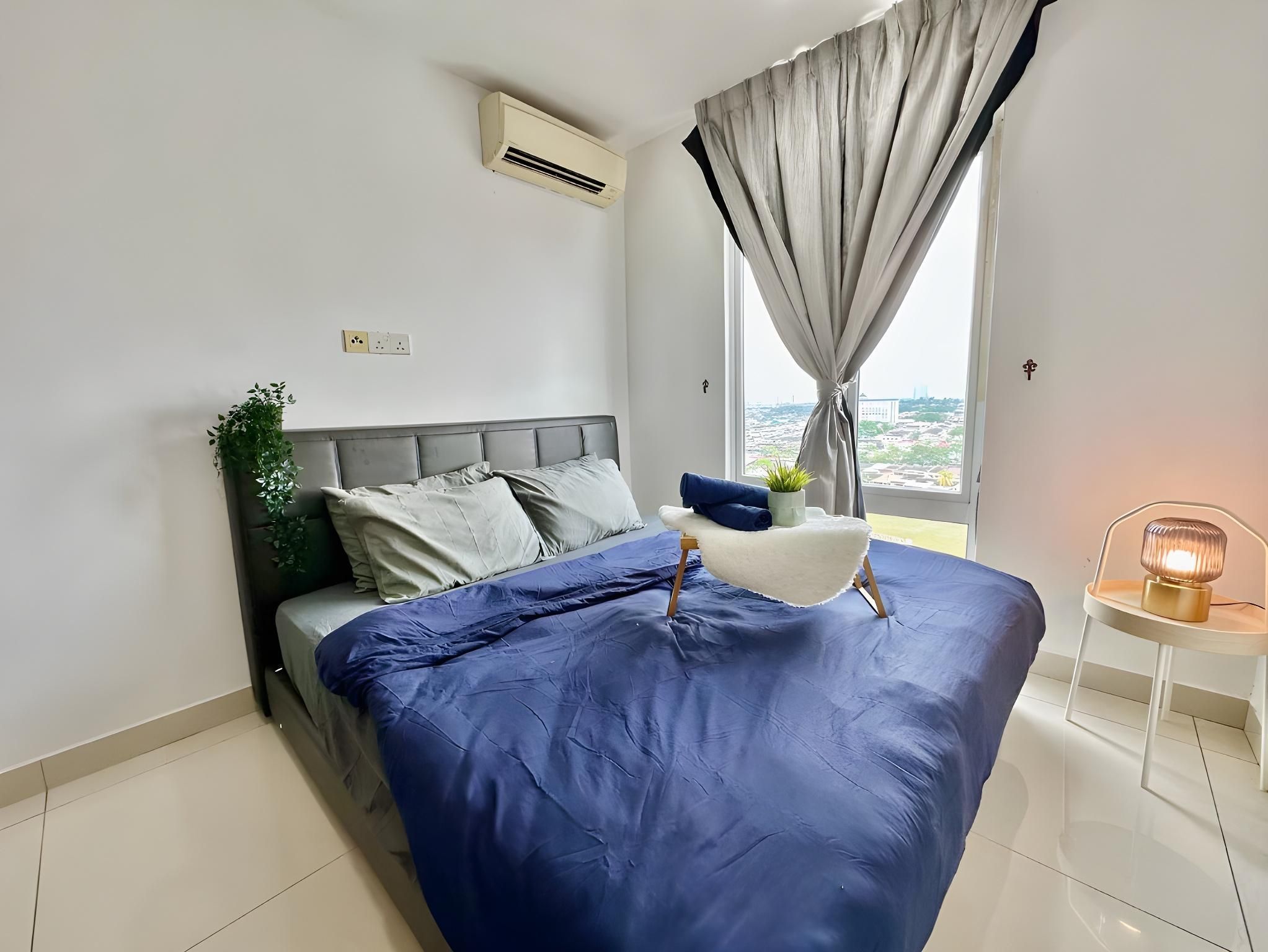 2 Bedroom