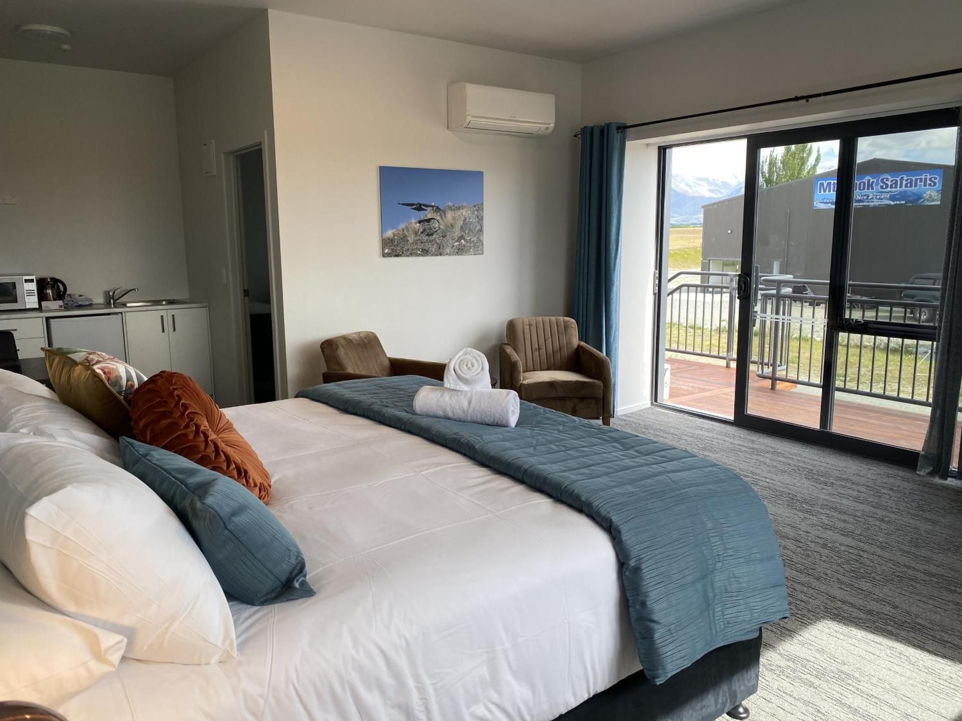 Luxury Suite 5