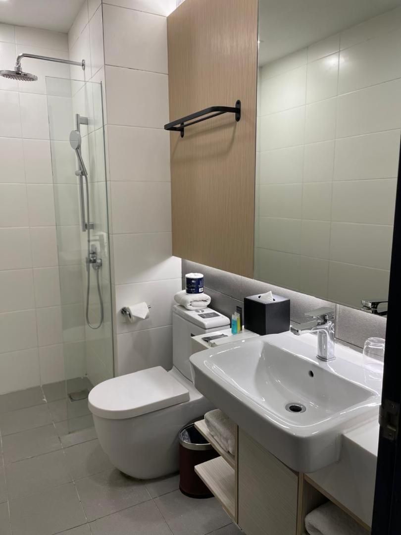2 Bedroom