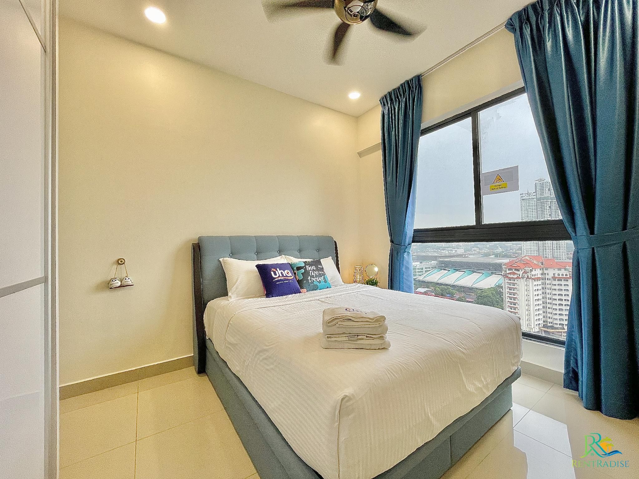 VSummer Stylish Loft Suites @ UHA 2 Bedroom Deluxe