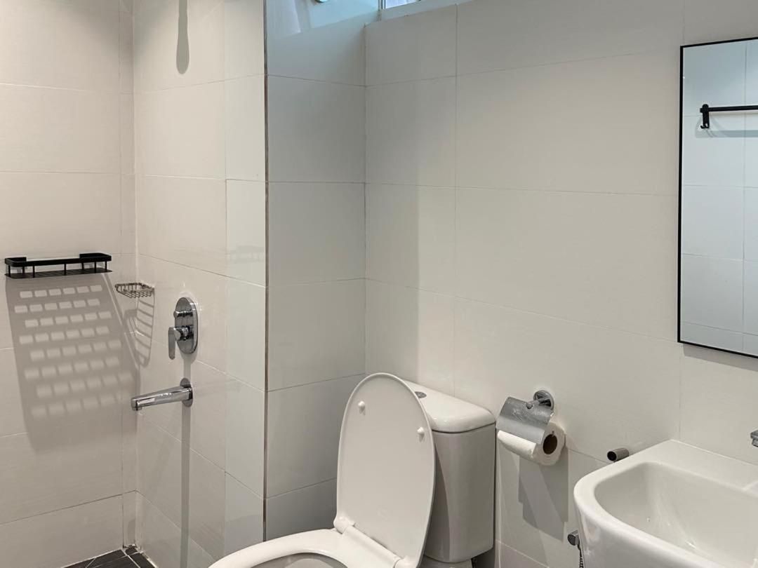 Studio Apartment with Balcony