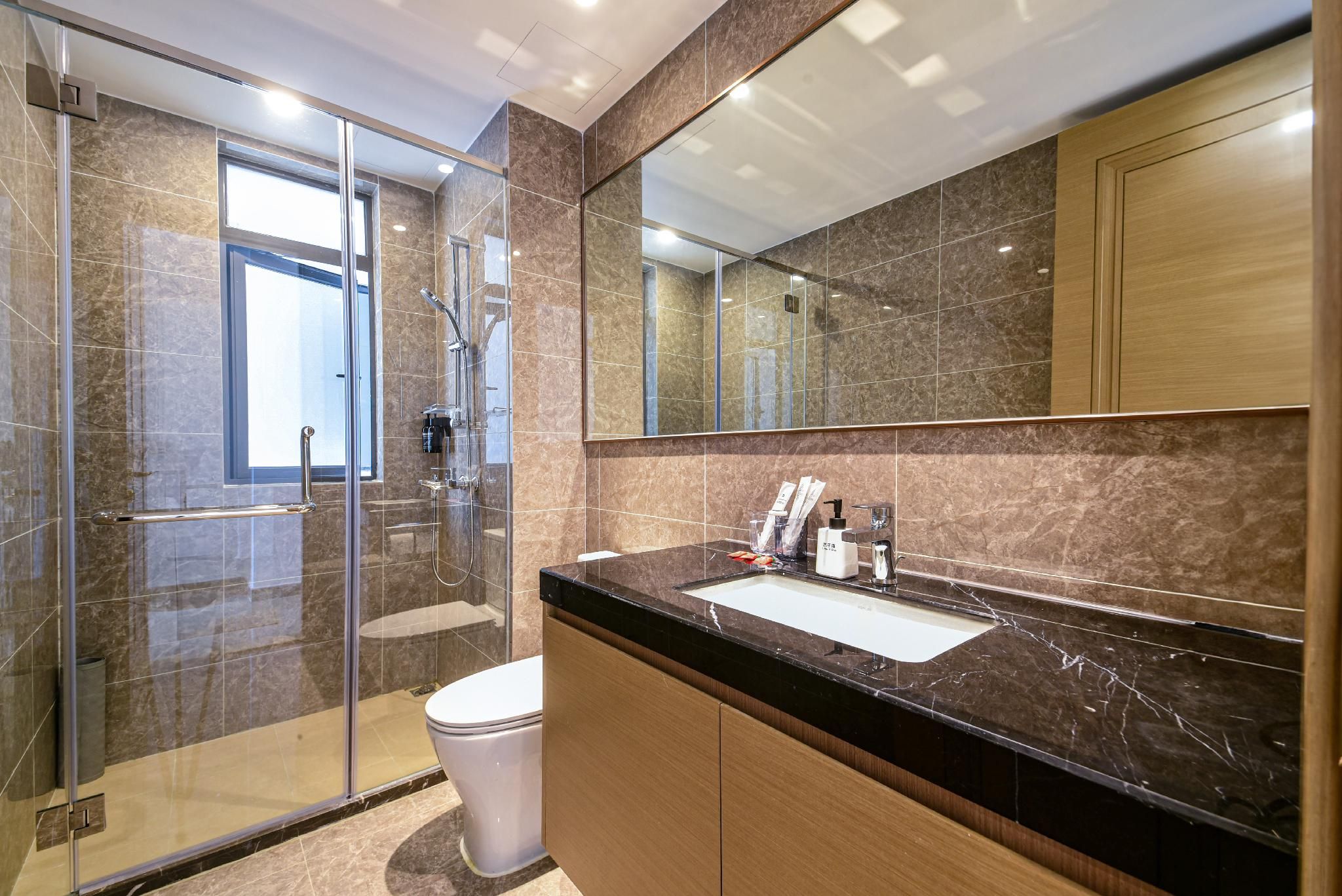 4 Bedroom Ocean View Suite with Balcony