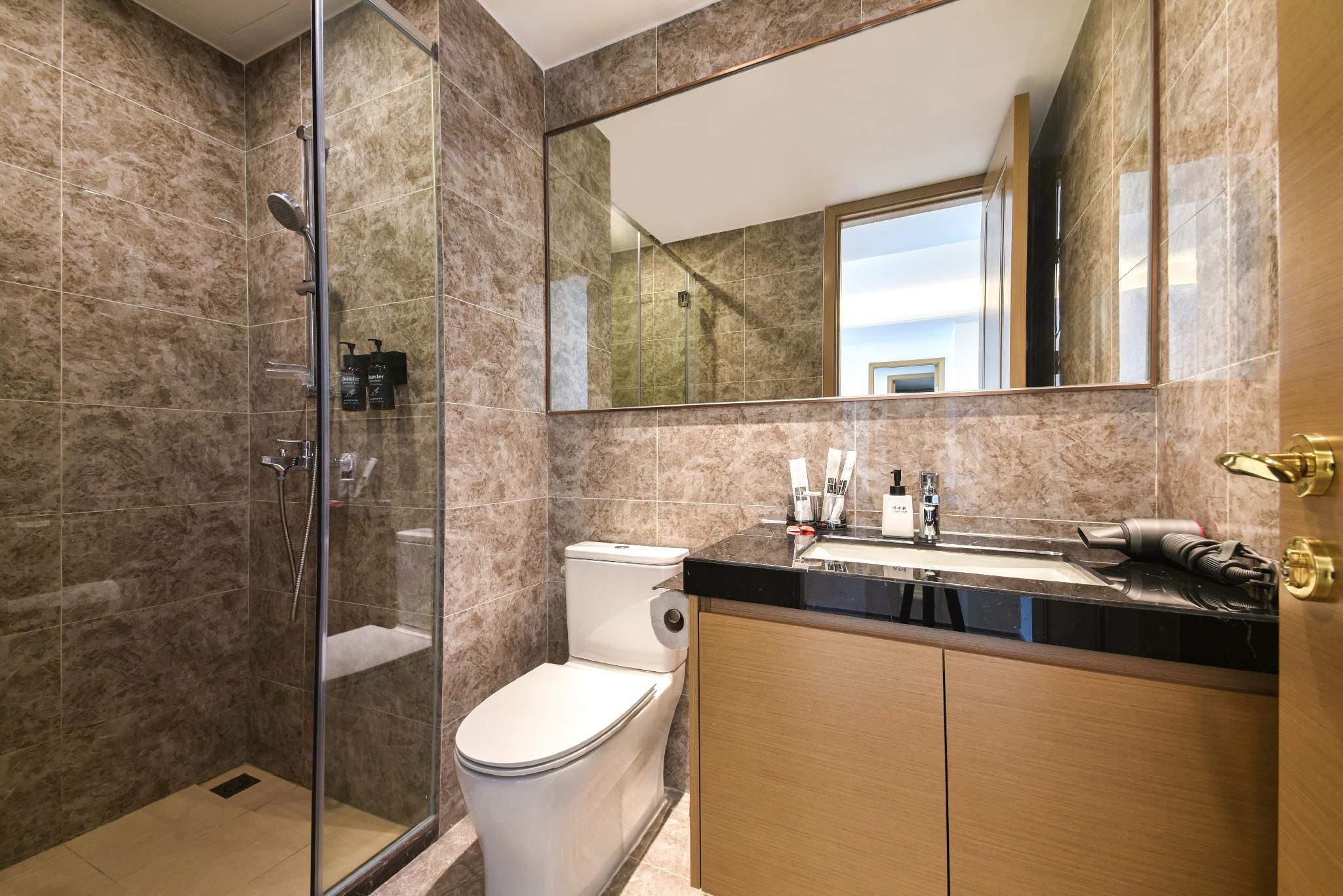 2 Bedroom Apartment Sea View