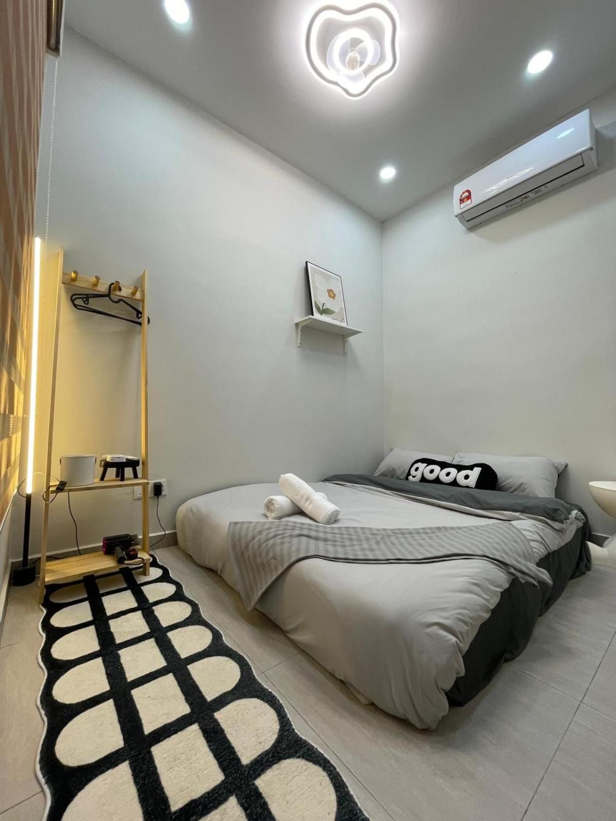 Double Room6 with Private Bathroom