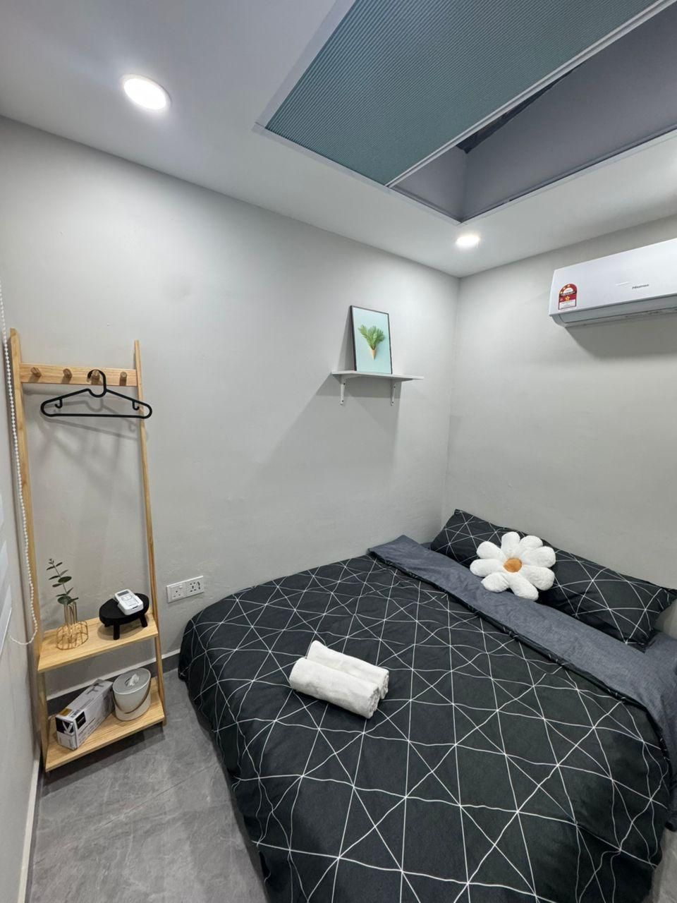 Double Room5 with Private Bathroom