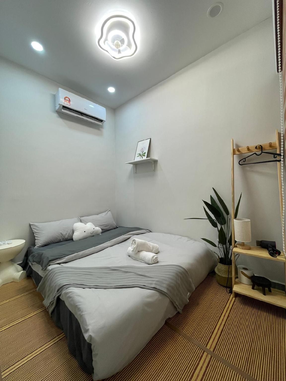 Double Room3 with Private Bathroom