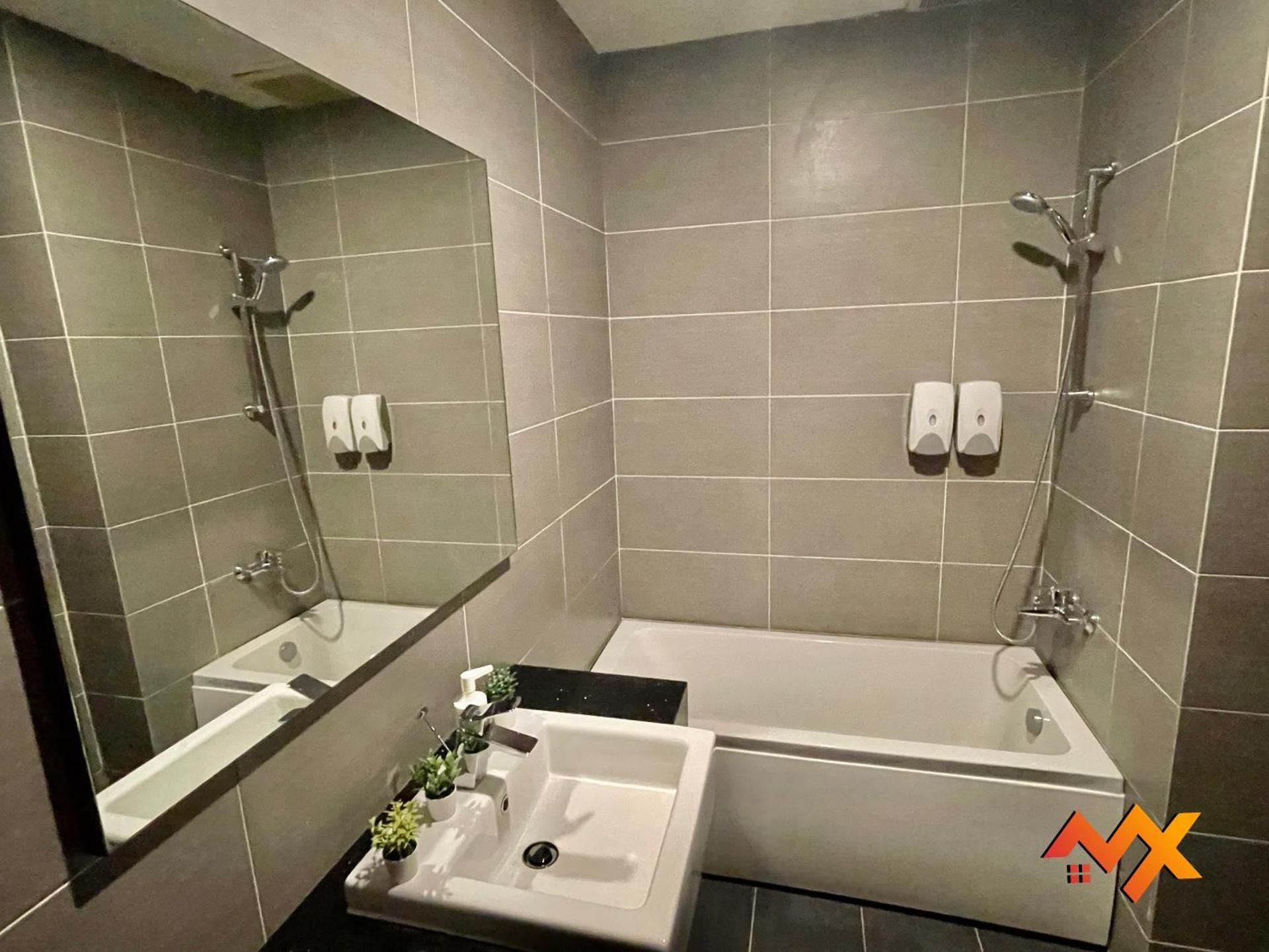 One-Bedroom Apartment with Balcony