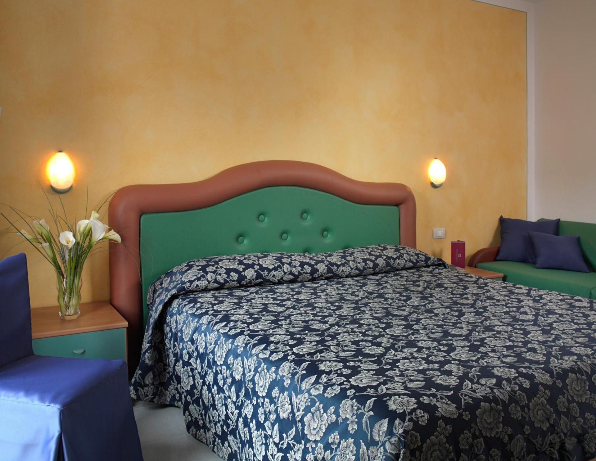Double or Twin Room with City View