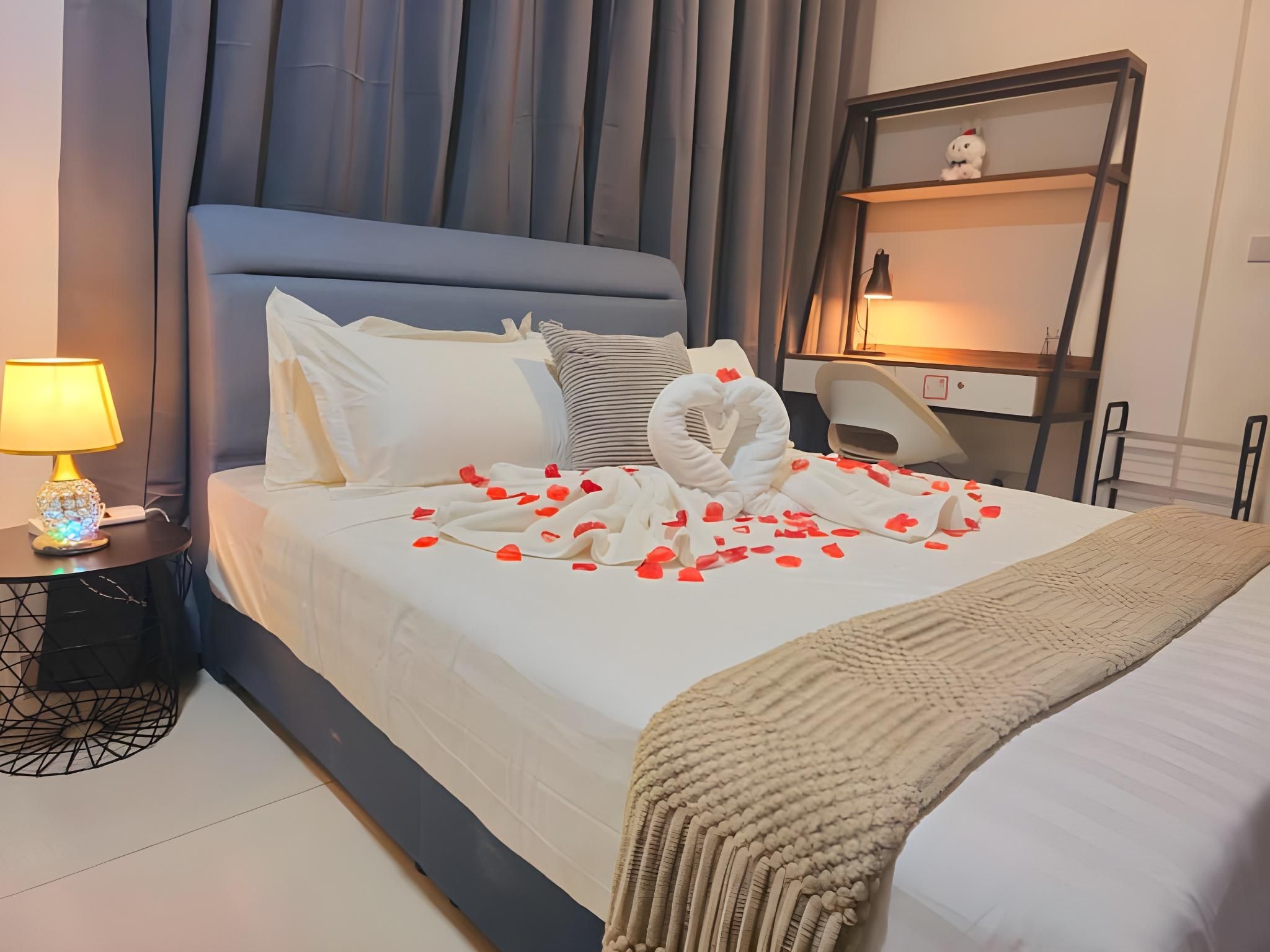 PANGSAPURI MEDINI 1 AND MERIDIAN 2 ISKANDAR PUTERI Studio B 2