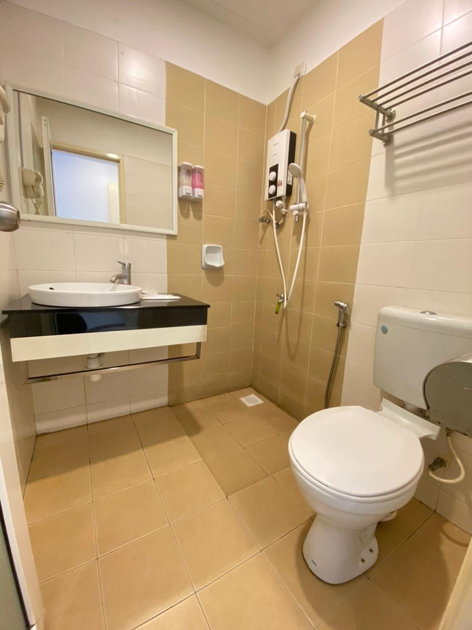 Deluxe Double Decker Room with Window