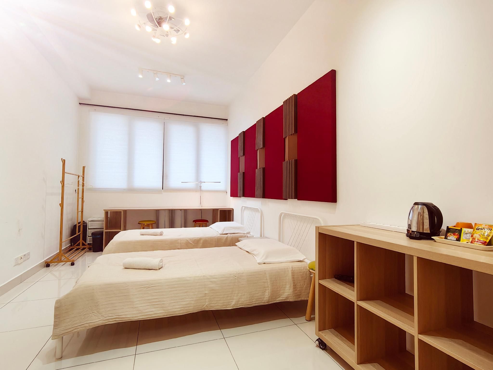Executive Suite with Pool Access Room Only