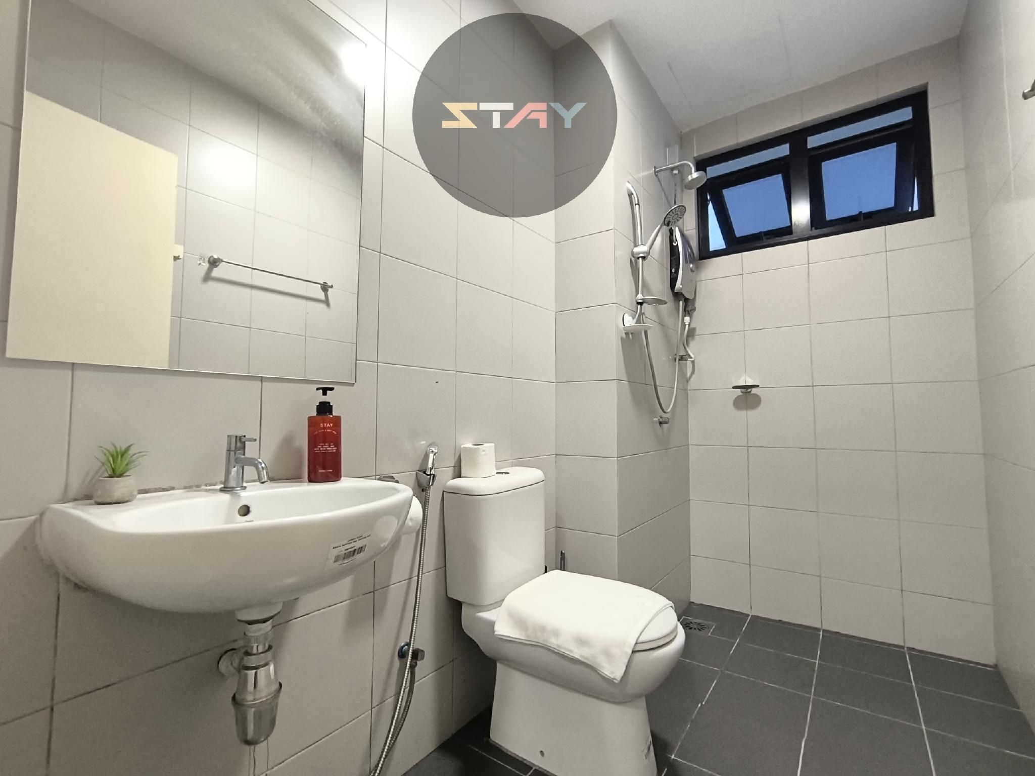 2 Bed Community Room