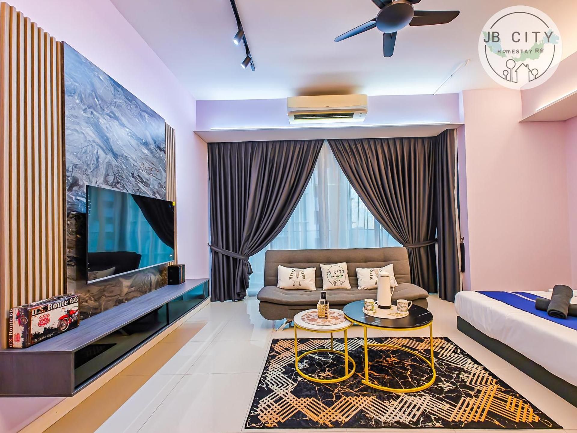 Apartment with Balcony