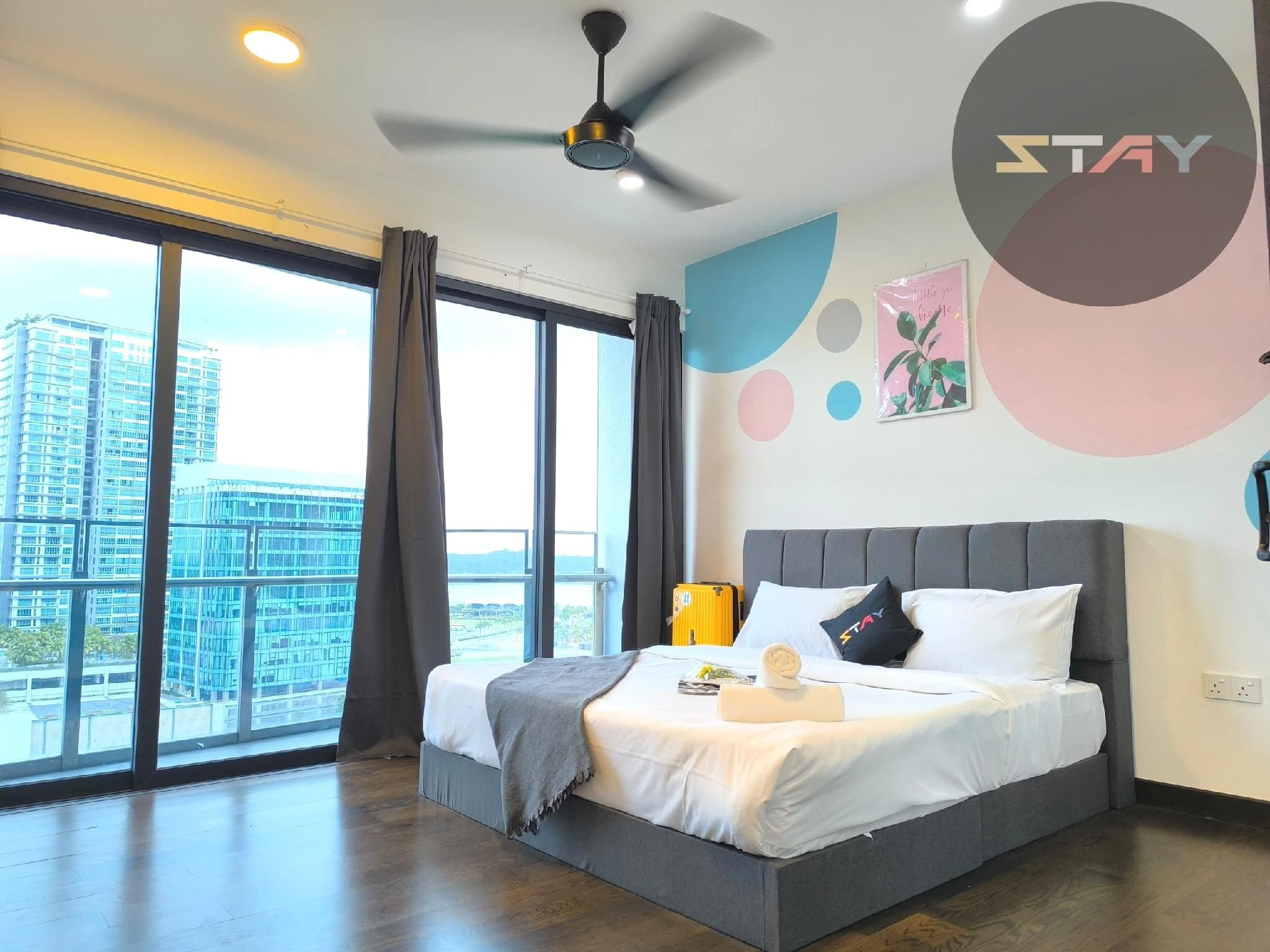 Studio Apartment - Non-Smoking
