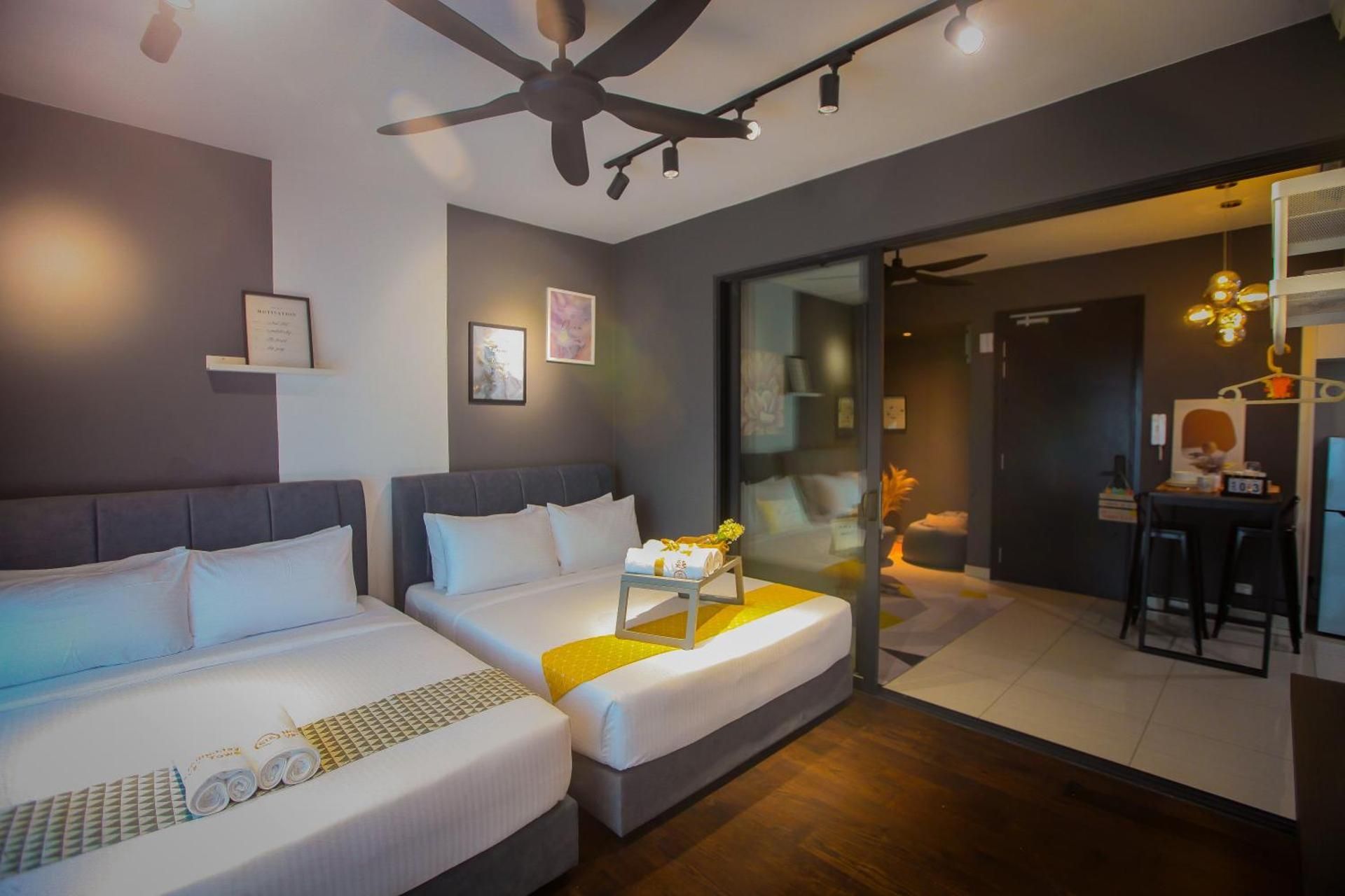 One-Bedroom Apartment
