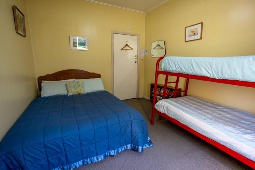 Double/Twin Room with Shared Bathroom