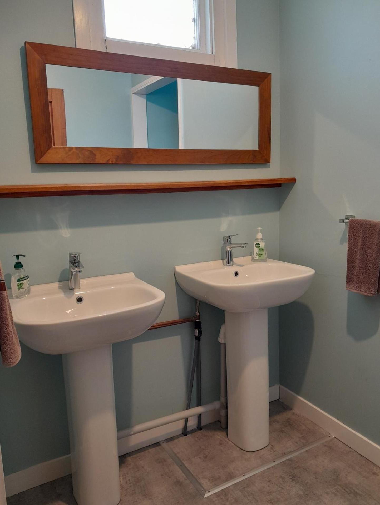 Single Bed in Mixed Dormitory Room