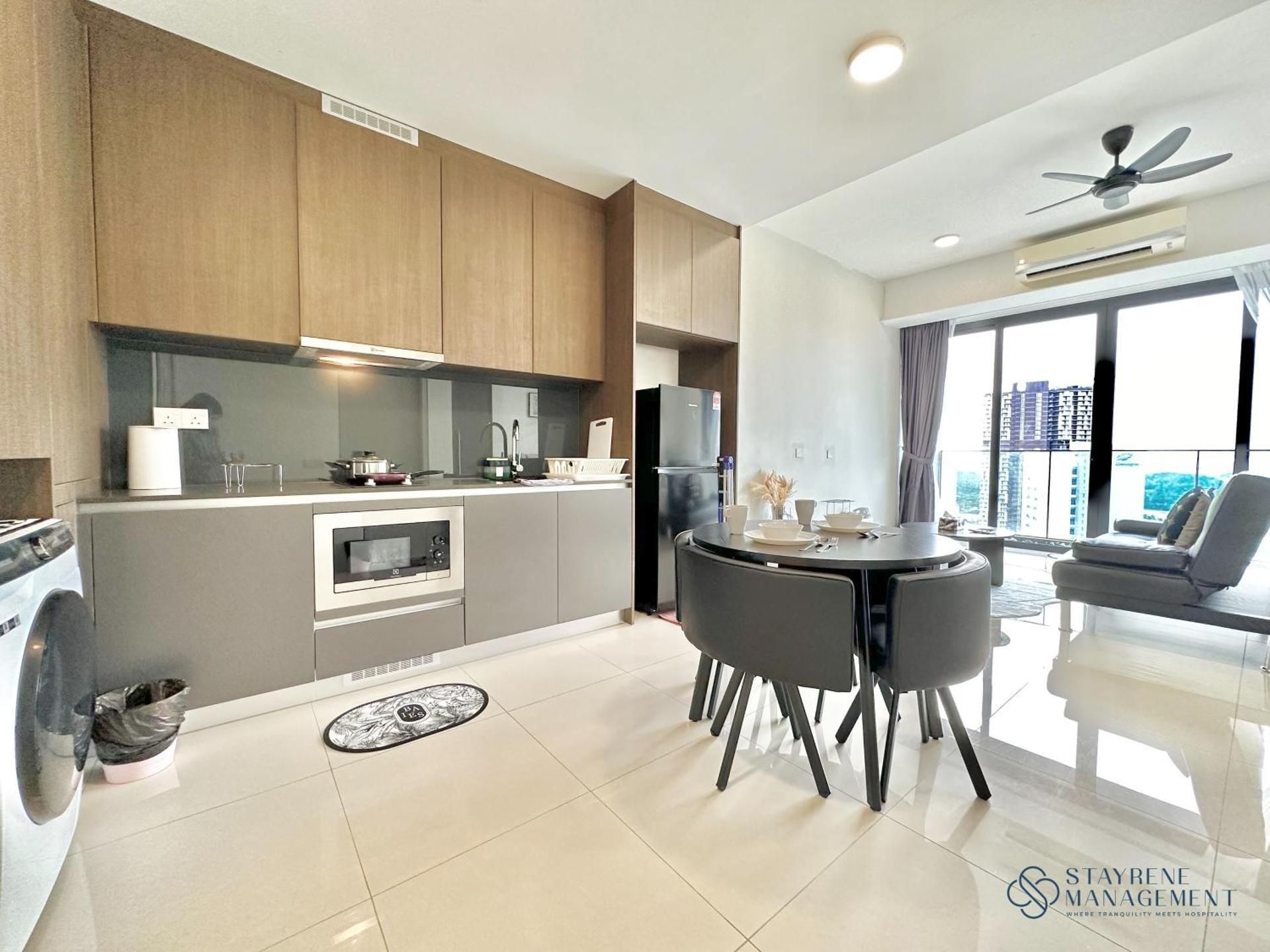 Grand Medini Residence Nusajaya by Stayrene 