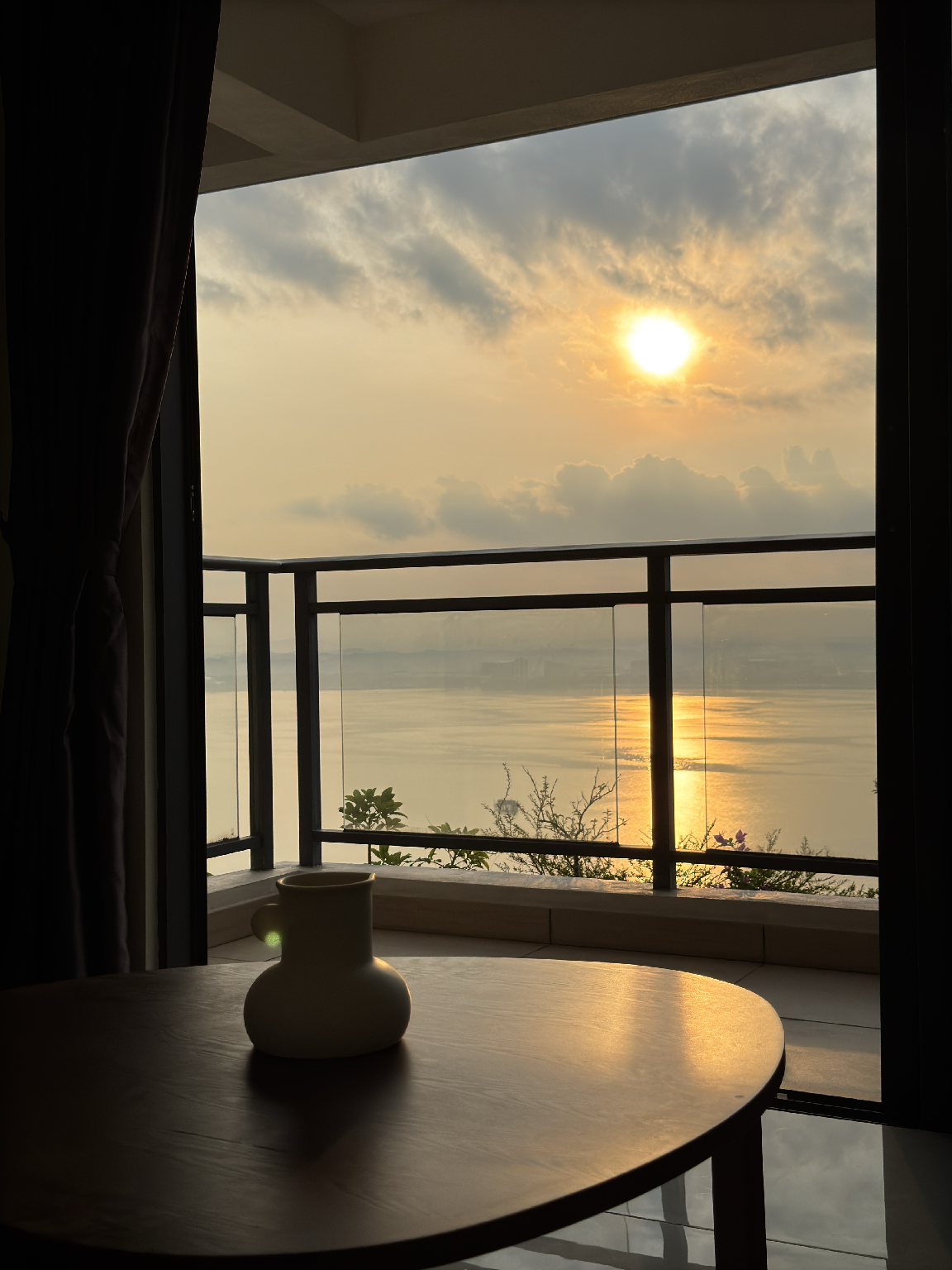 2 Bedroom Apartment Sea View