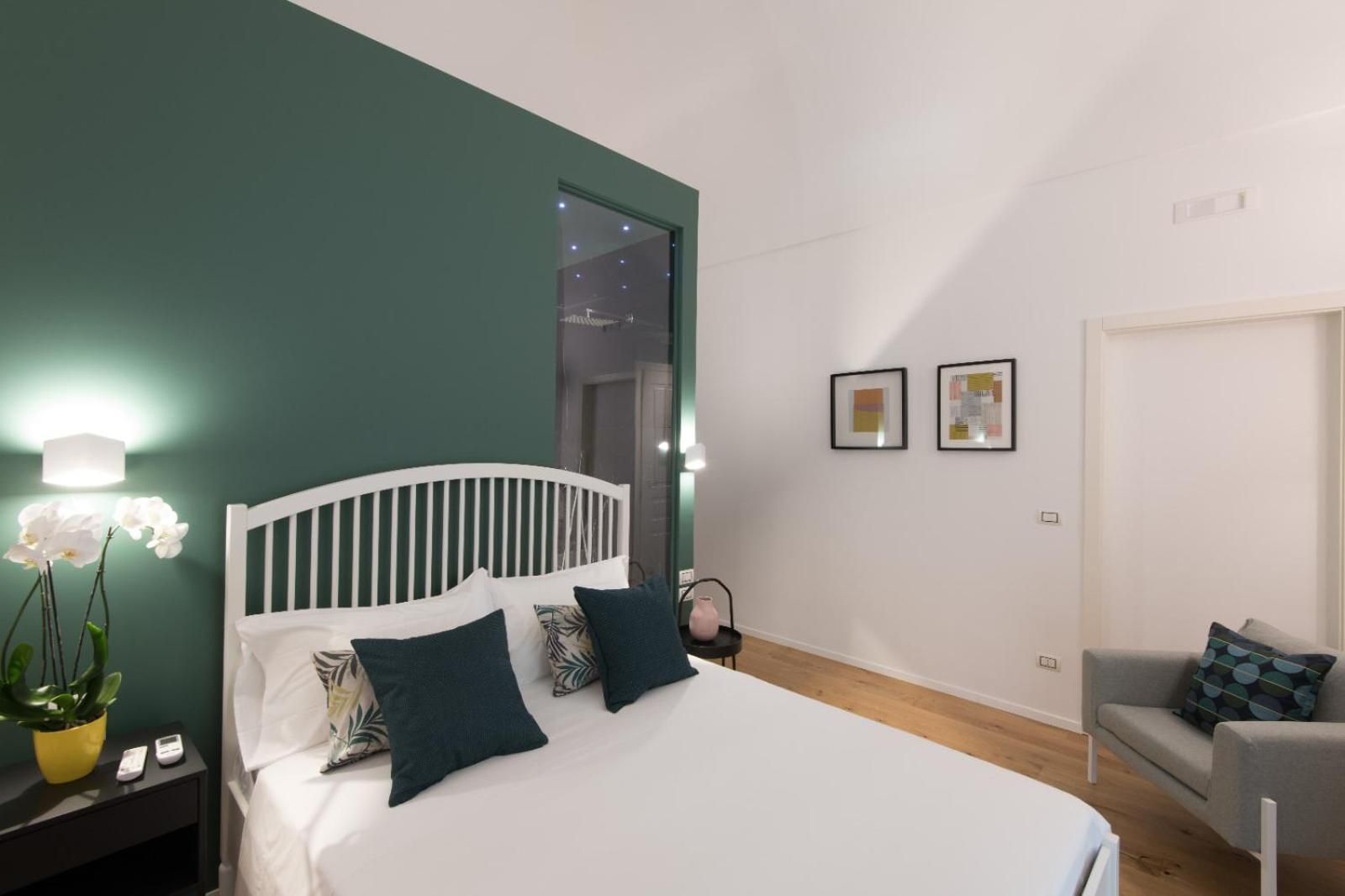 Double Room Superior with Balcony