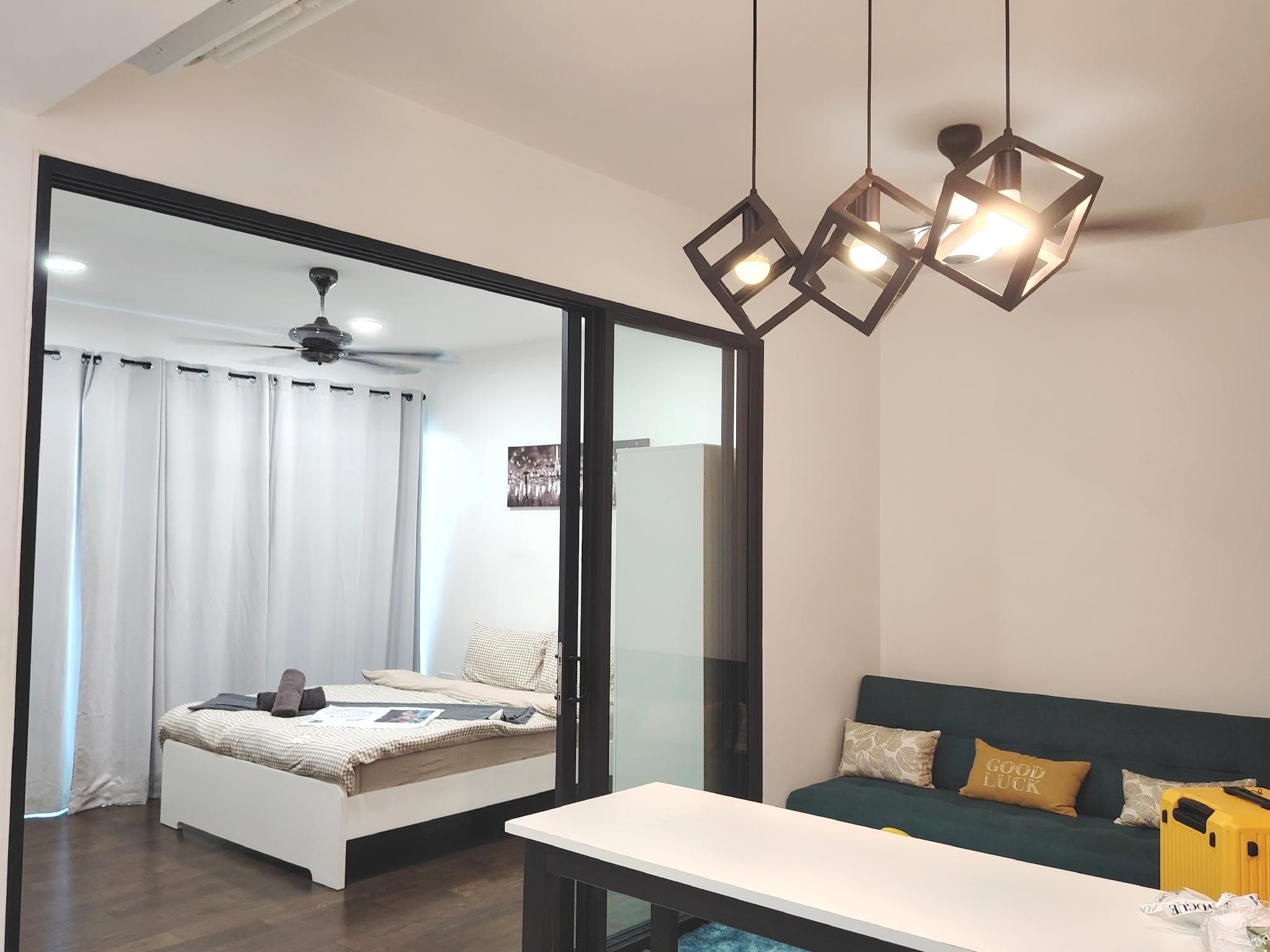 Studio (Ground Floor)