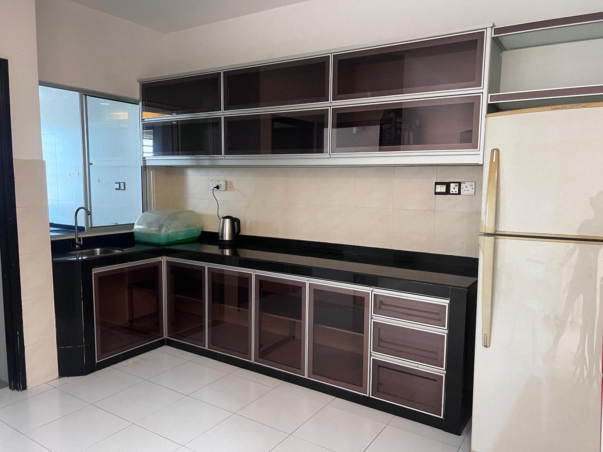 Room #1184157001