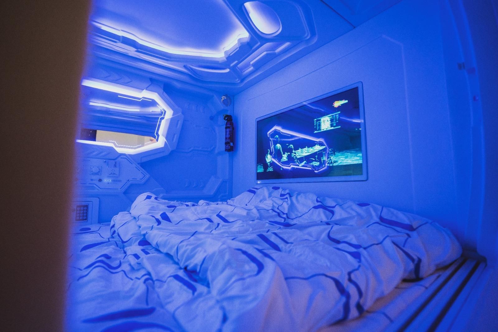 Double Capsule