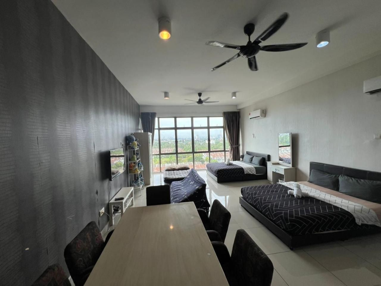 Family Studio