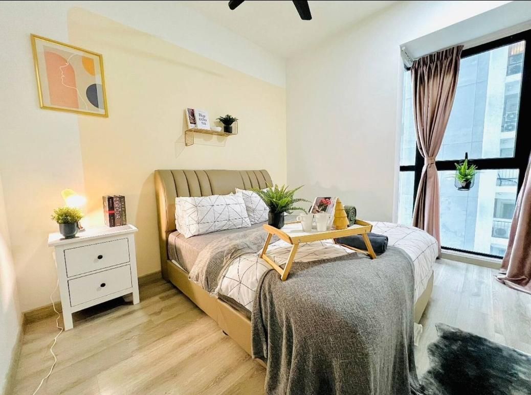 3 Bedroom Apartment, City view