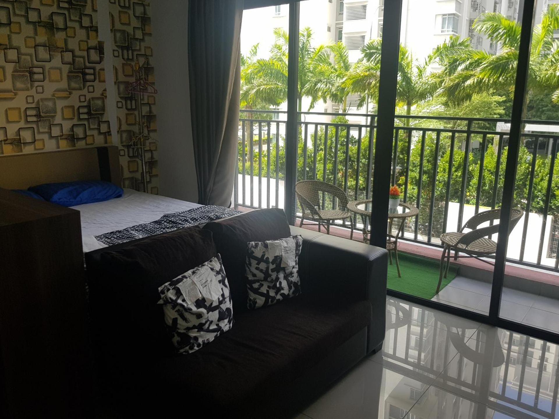 One-Bedroom Apartment