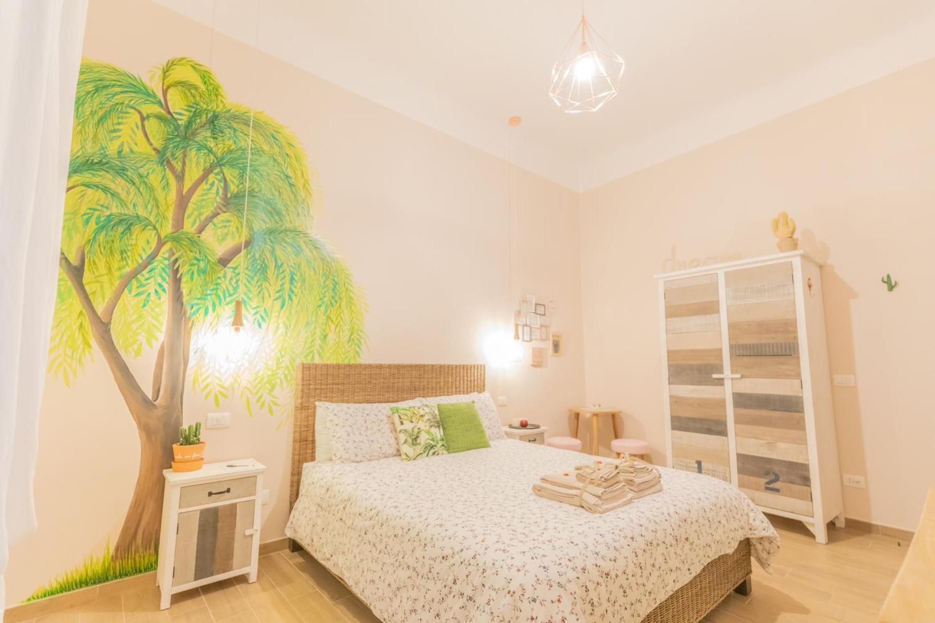 Casa Romito Double Room with Balcony 2