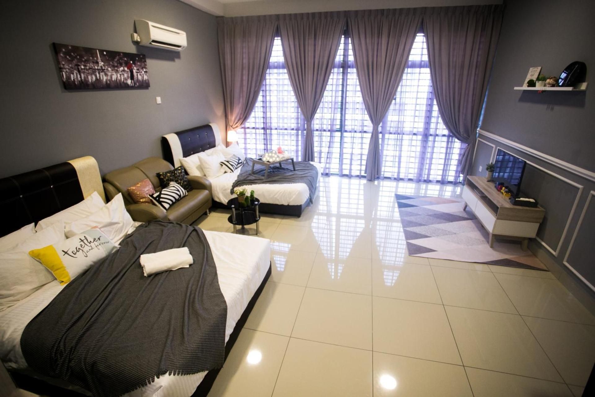 One-Bedroom Apartment