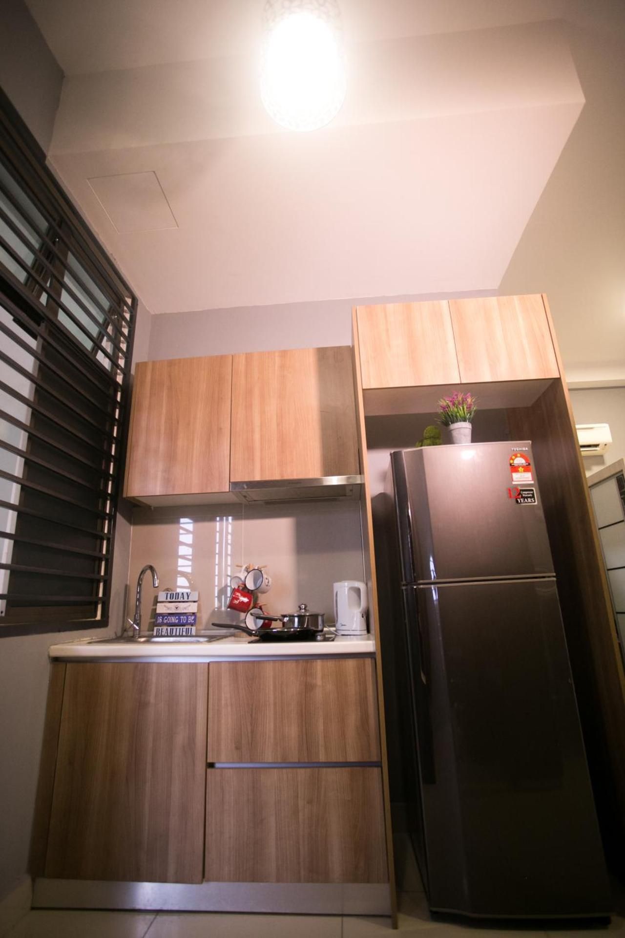 One-Bedroom Apartment