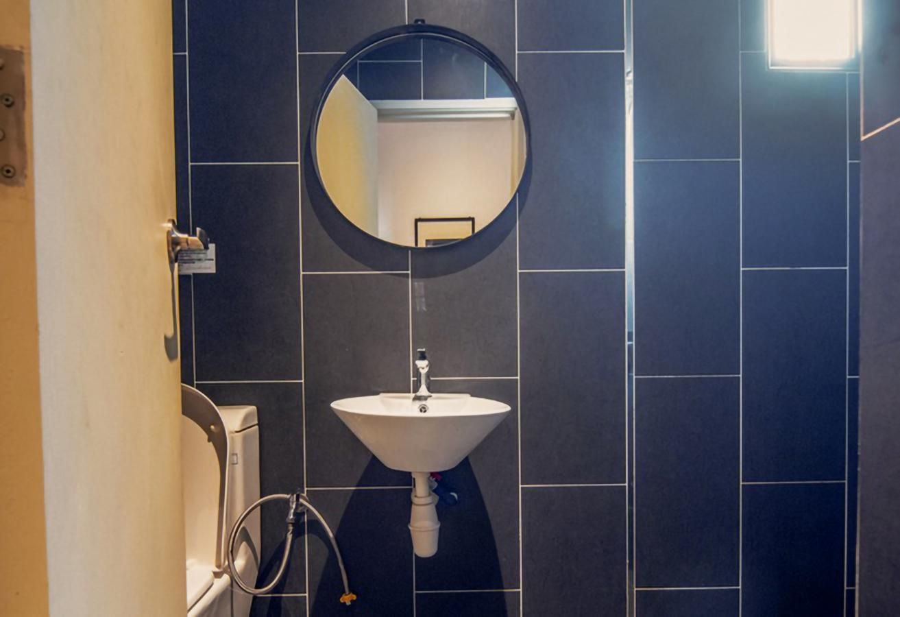 Cube 8teens Boutique Suite by Nest Home Studio Premier 3