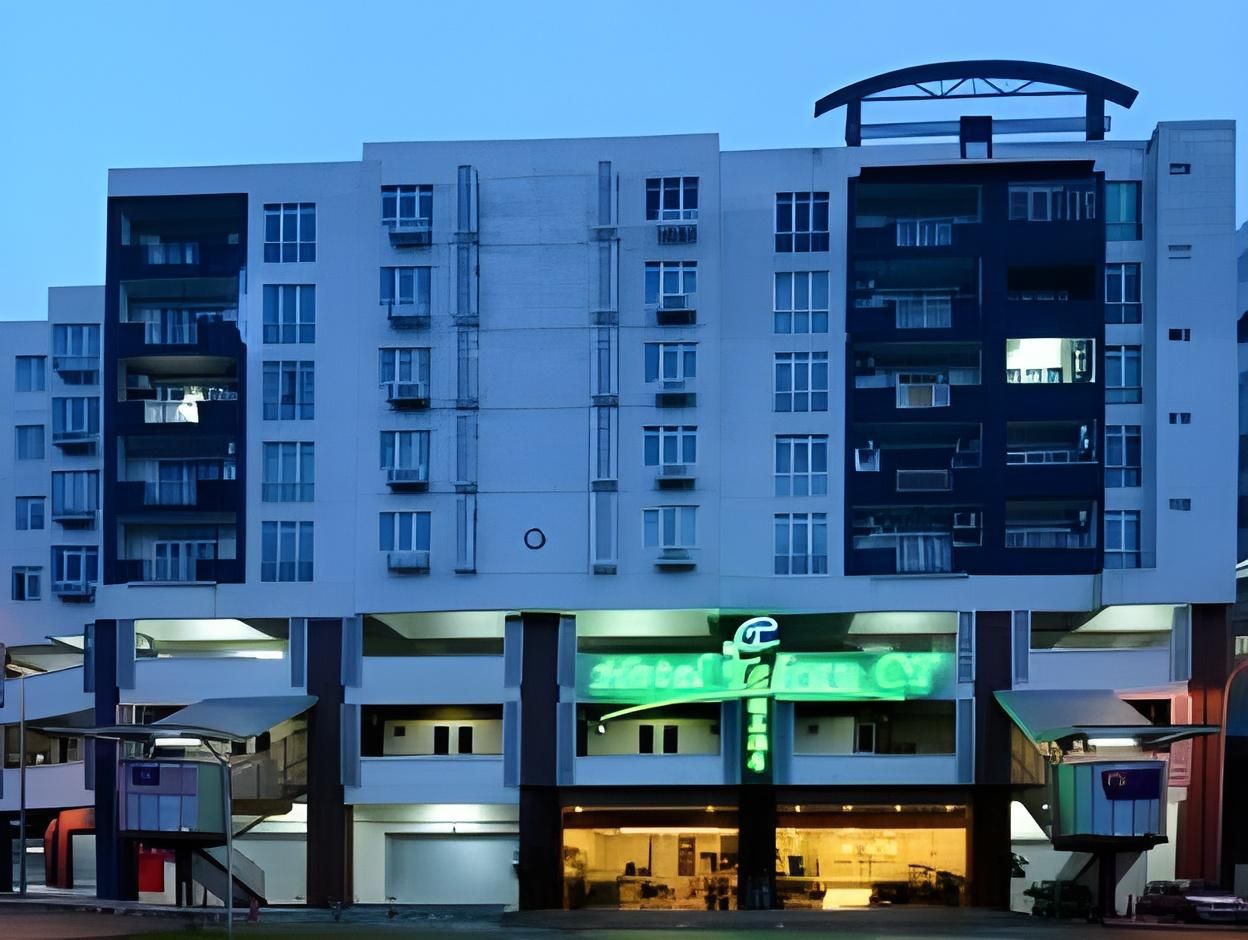 Hotel Tebrau CT