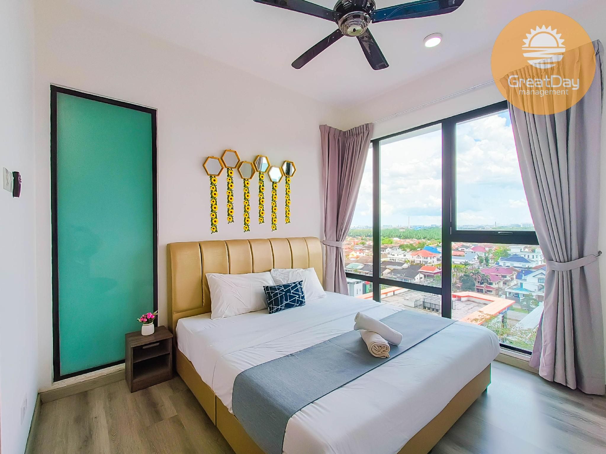 2 Bedroom 2 Room suite