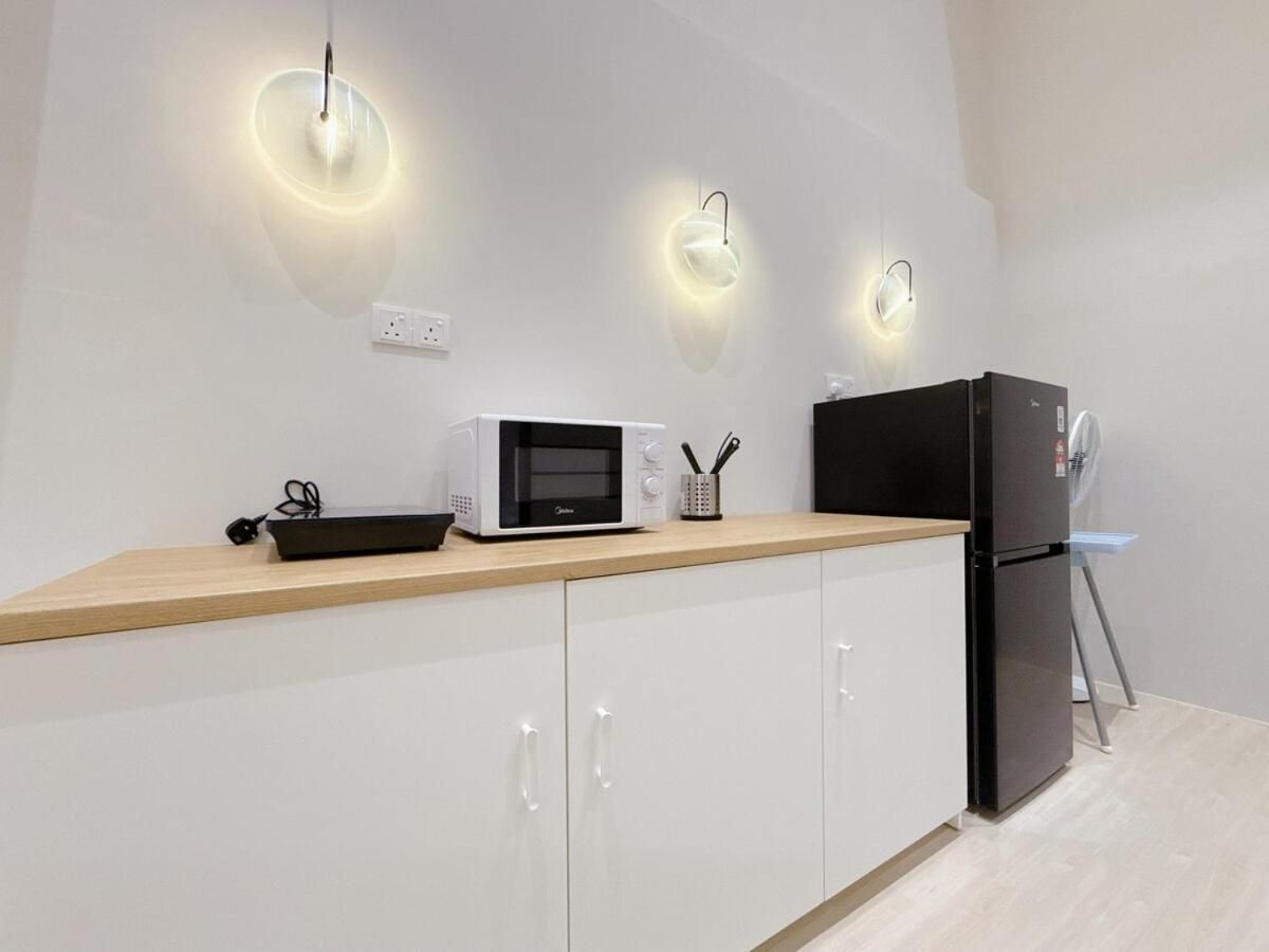 Five-Bedroom Premium Apartment