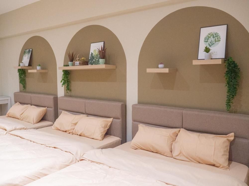 Four-Bedroom Deluxe Apartment
