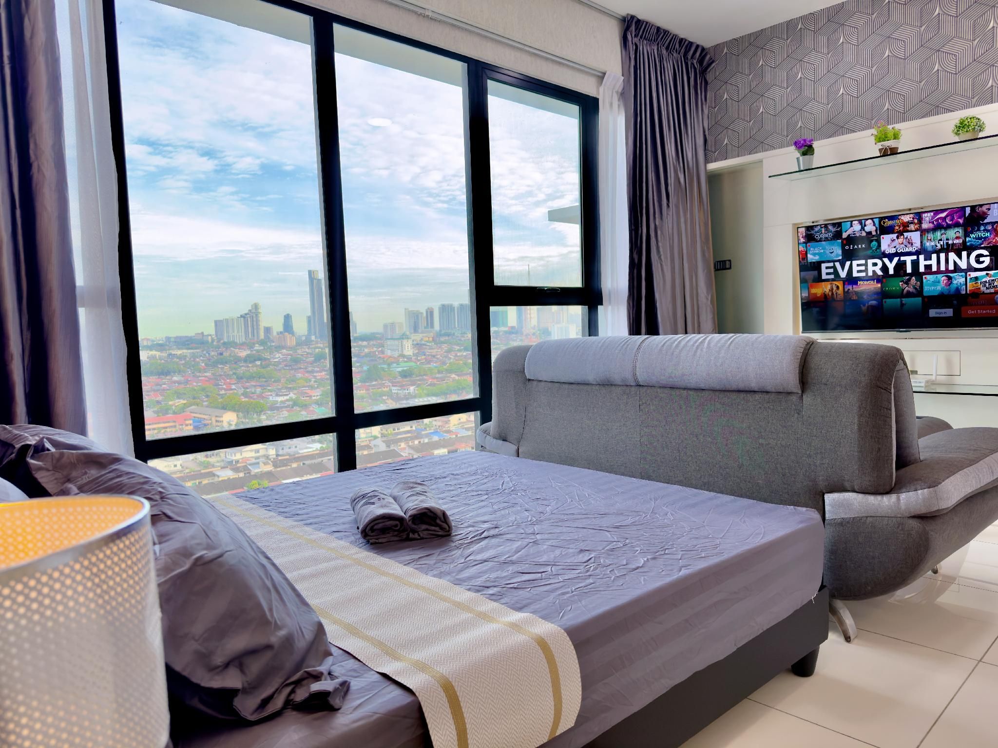 1-Bedroom Apartment - Max 5 People, Netflix, Smart TV 65-Inch