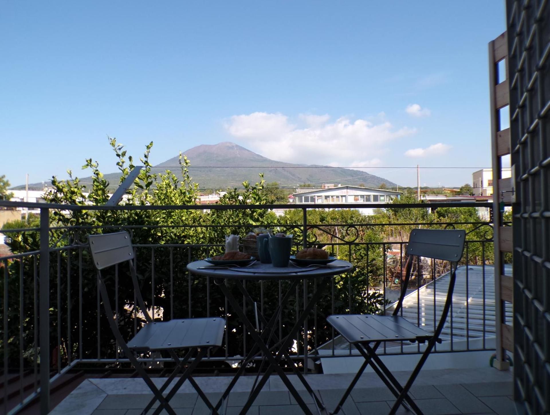 Double Room with Mountain View