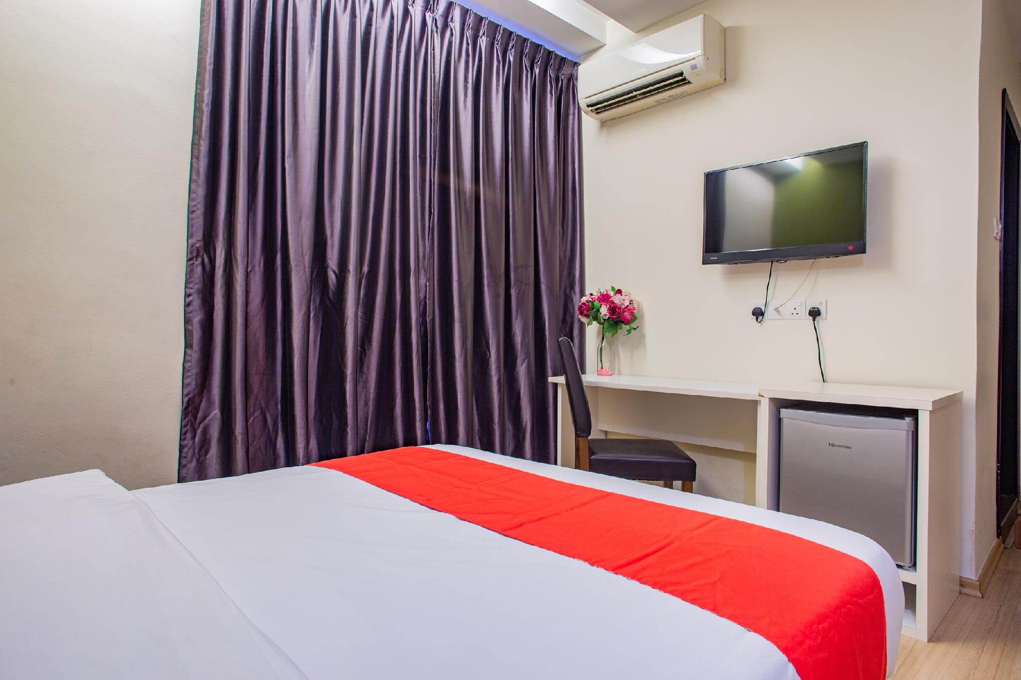 HOTEL 101 PERMAS JAYA Queen Room 2