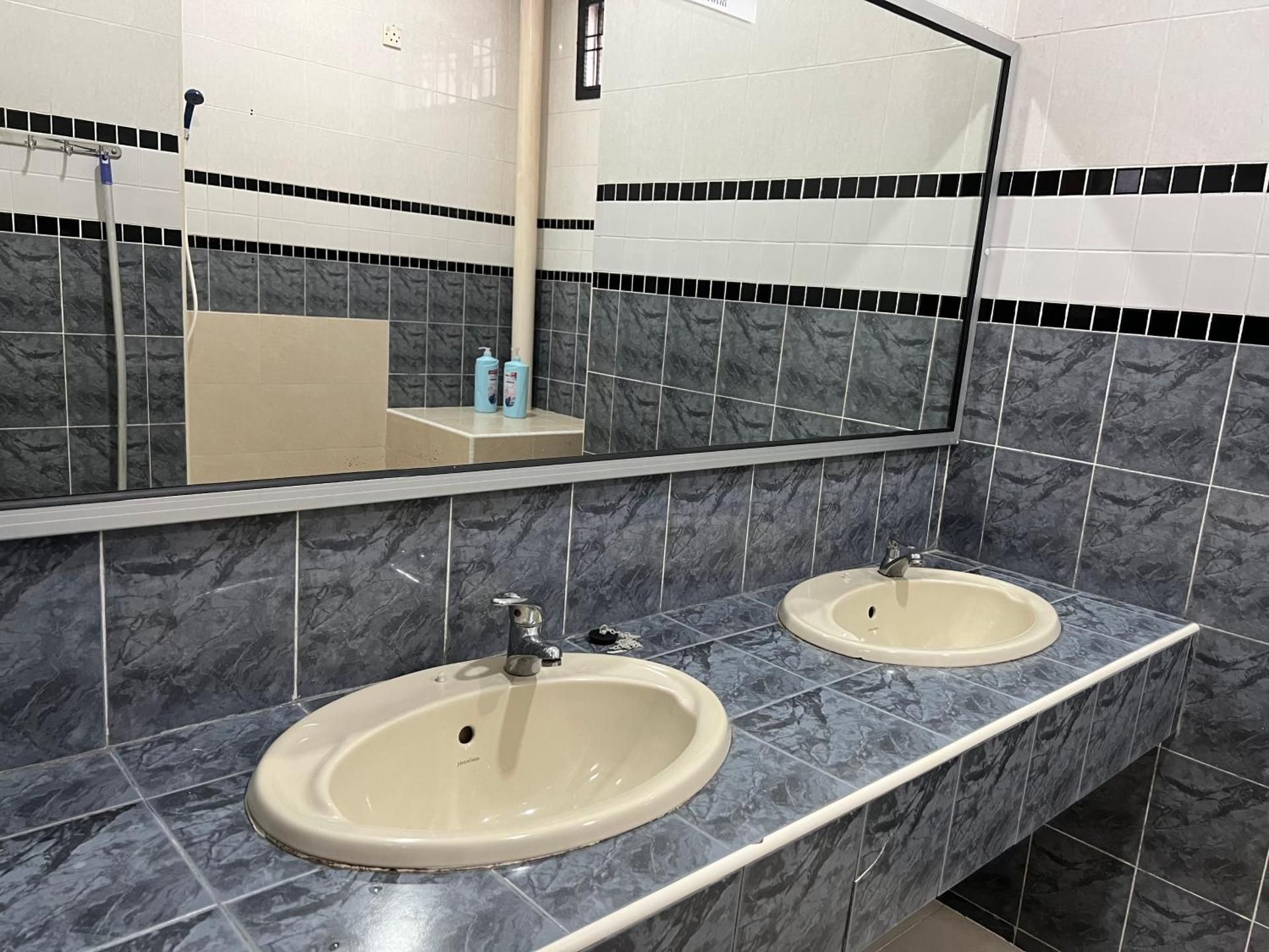 Deluxe Family Room with Private Bathroom