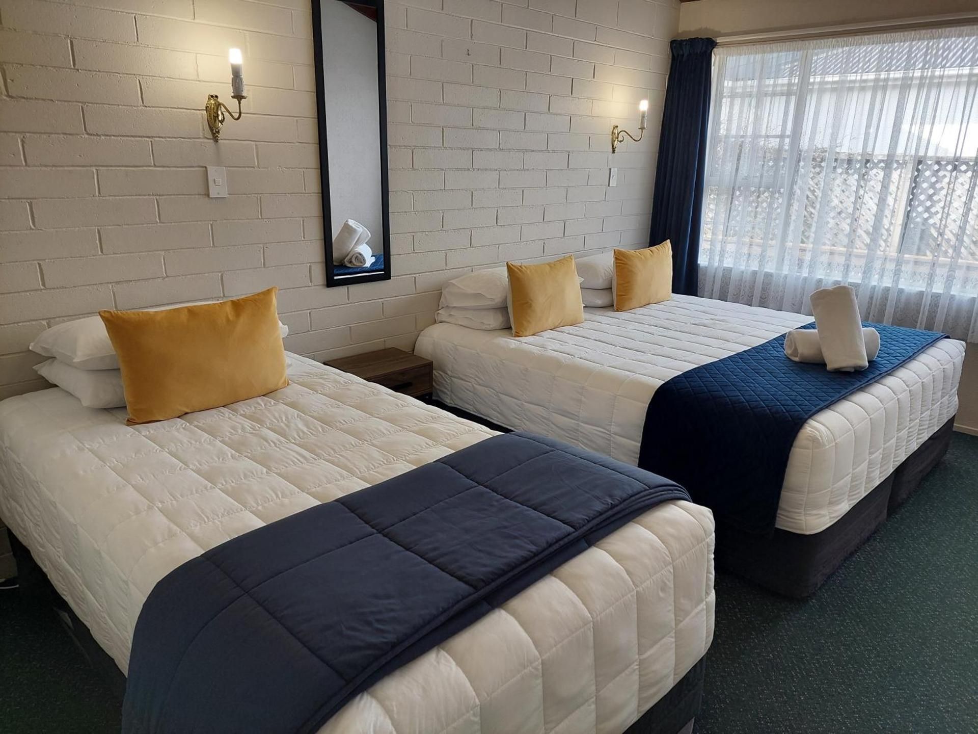 Executive Two-Bedroom Apartment 