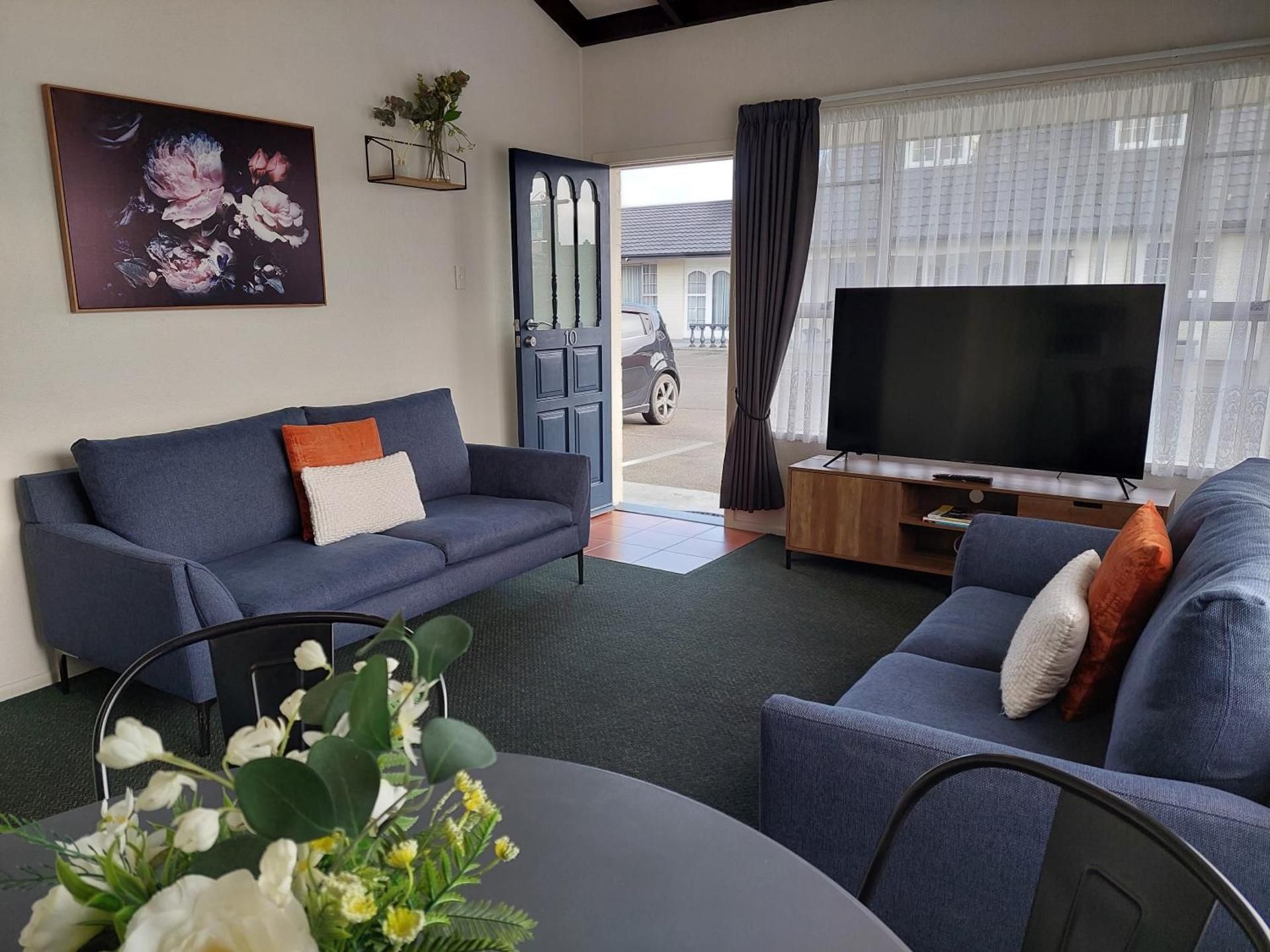 Two Bedroom Apartment 
