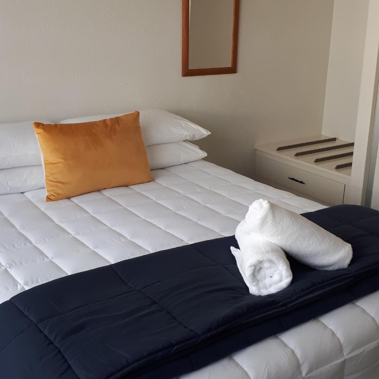 2-Bedroom Large Apartment