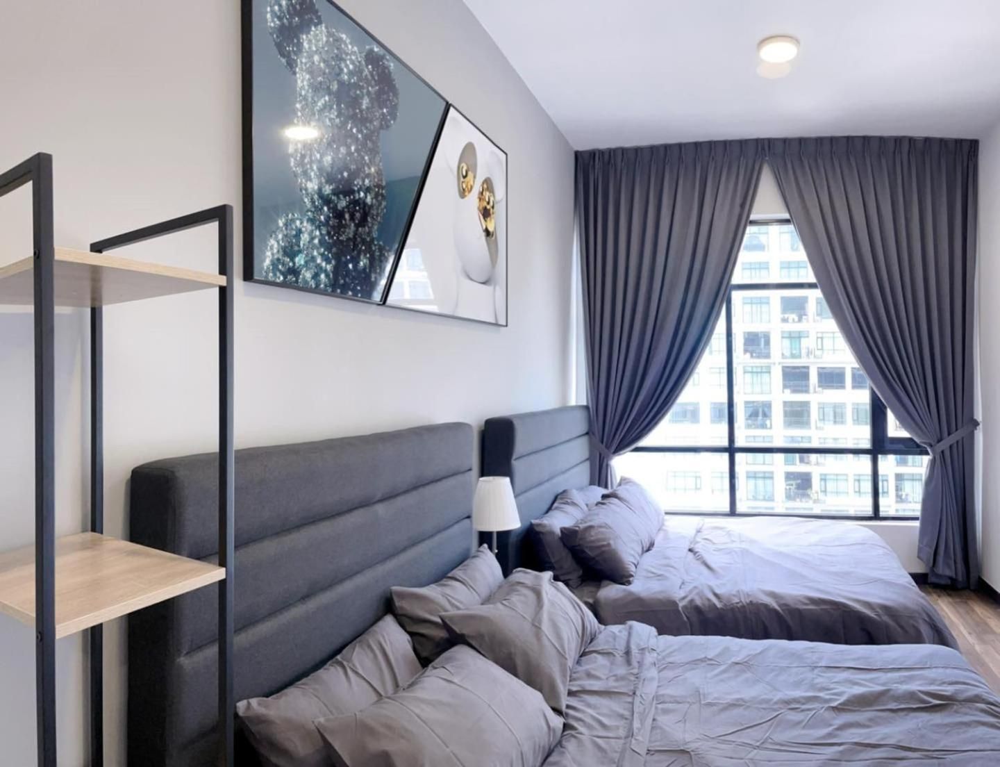 Deluxe Family Room