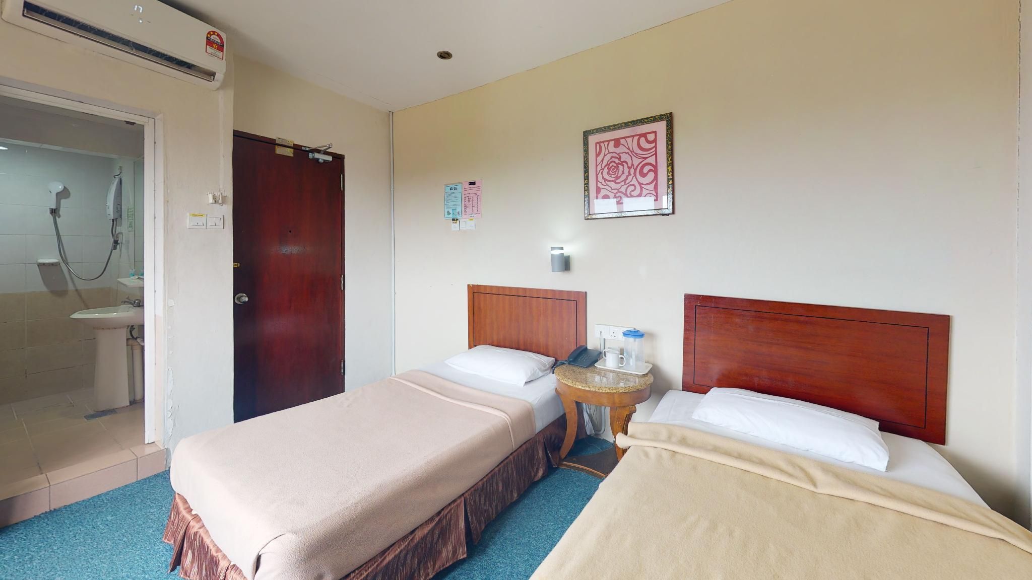 Twin bed