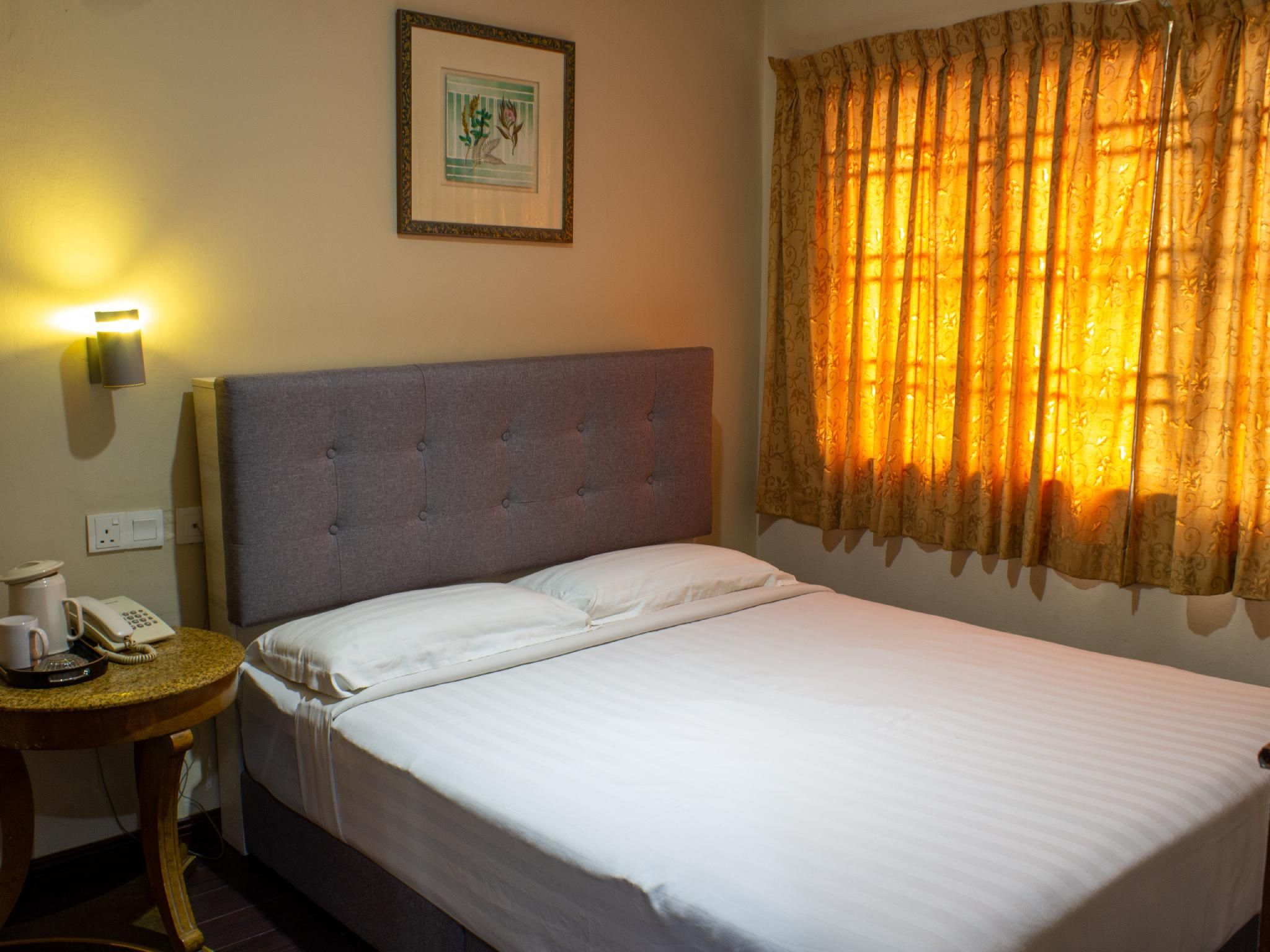 Double Bed