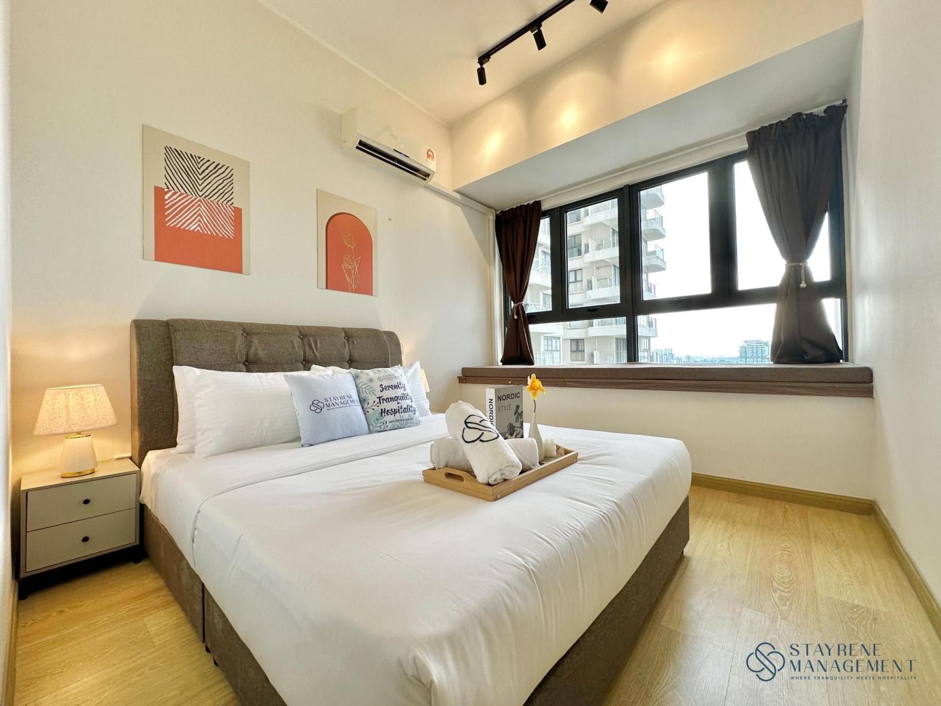 Three-Bedroom Apartment with Balcony